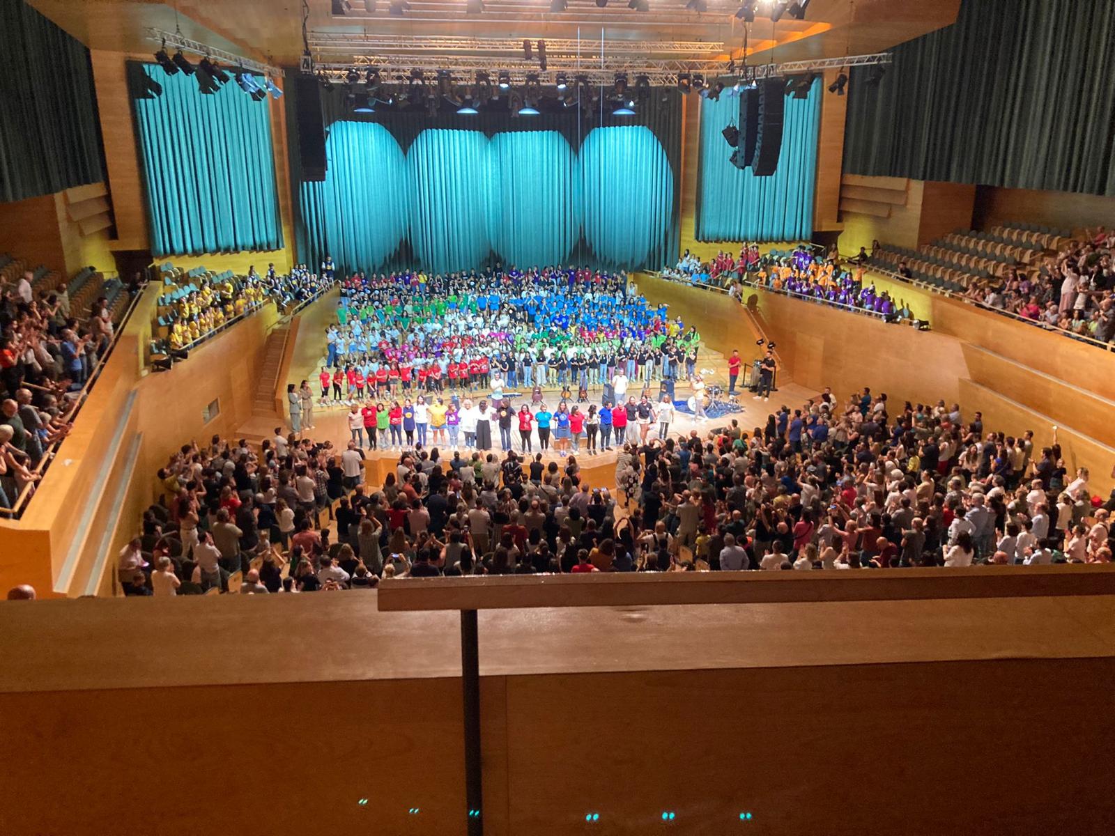 Moment del concert 'Pont de Cançons' a l'Auditori de Barcelona. || CEDIDA