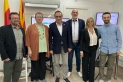 Josep Rull acompanyat de l’executiva de Junts per Castellar, divendres passat . || R.G.