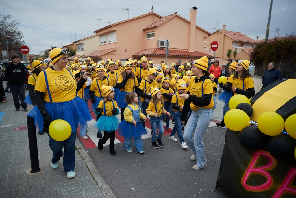 Els 'Minions basket team', del Club Bàsquet Castellar. || Q. P.