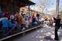 Laia Rocavert dirigint el Cor Petits Músics d’Acció Musical-Artcàdia dissabte passat als Jardins del Palau Tolrà